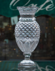 Vase Medicis Reproduction Du musée Cristal Baccarat Galerie Maxime marché vernaison