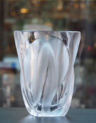 Vase Ingrid Cristal Lalique Galerie Maxime Marché Vernaison